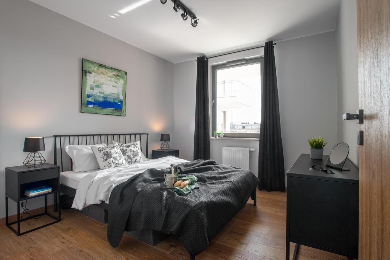 M&J Apartments - Garden Gates Гданск Екстериор снимка