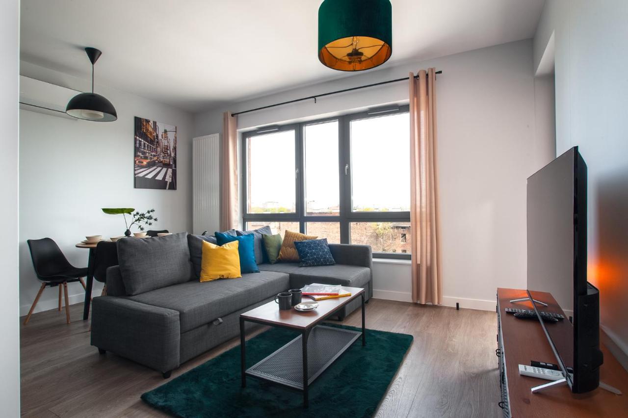 M&J Apartments - Garden Gates Гданск Екстериор снимка